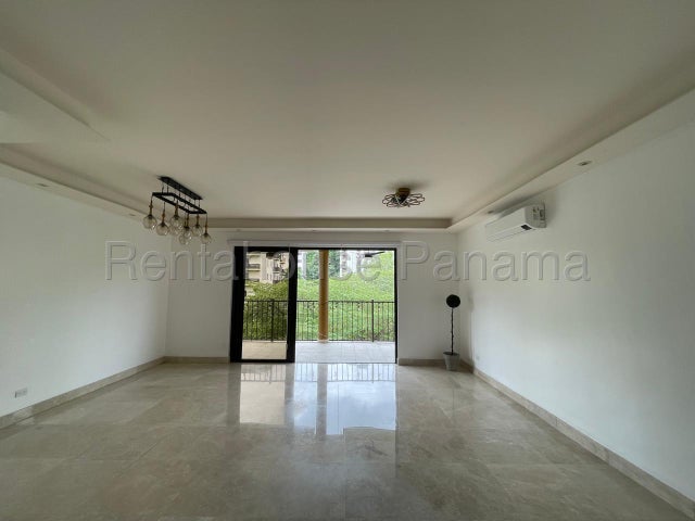Stunning Apartment - Apartamento en el Embassy Club